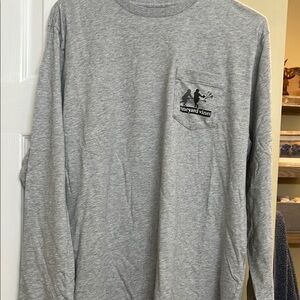 Vineyard Vines Gray Long Sleeve Tee Classic Comfort